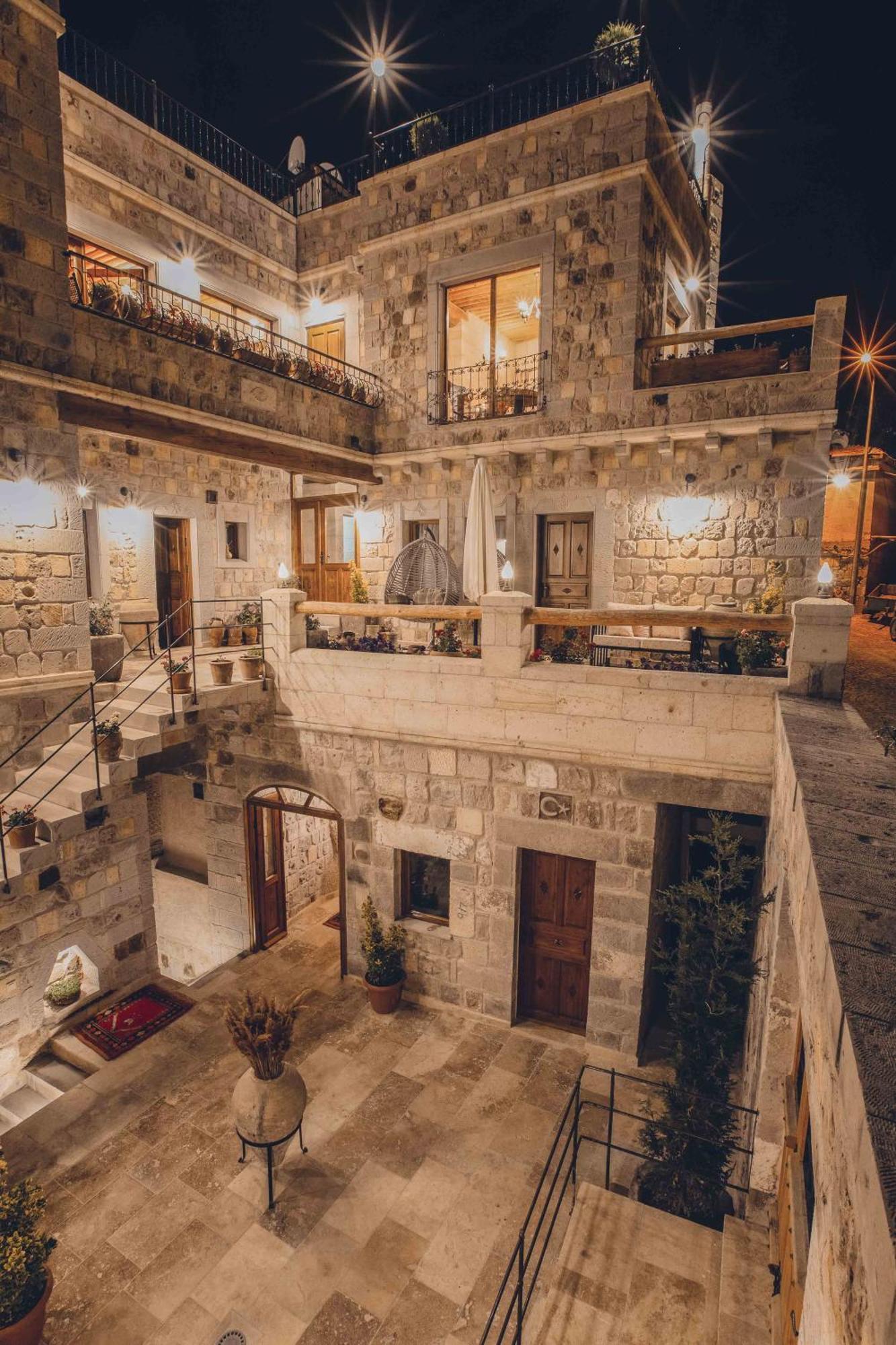 Vasil Cave Hotel Учгісар Екстер'єр фото