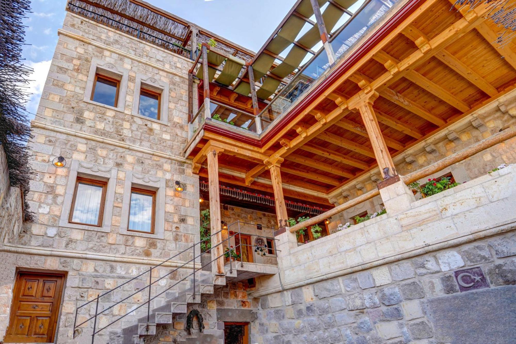 Vasil Cave Hotel Учгісар Екстер'єр фото